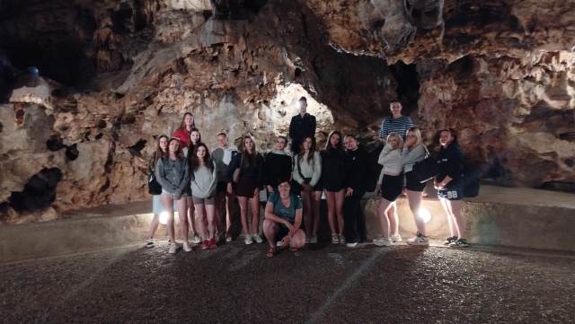 Třída Z2 navštívila Dětskou léčebnu se speleoterapií v Ostrově u Macochy