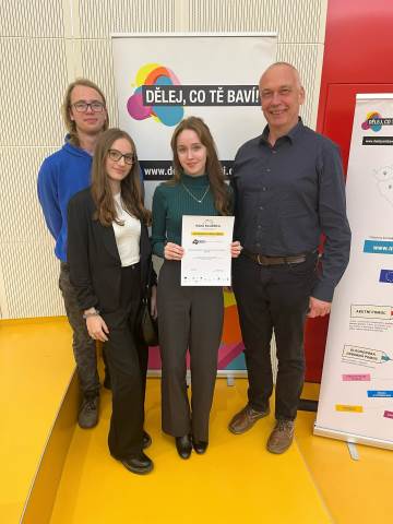 Rada mladších aneb Dělej, co tě baví